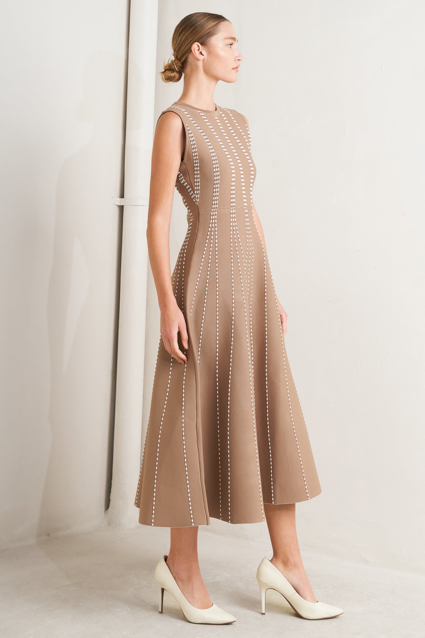 PERFECTLY POISED JACQUARD SWEATER MIDI DRESS - Love Salve