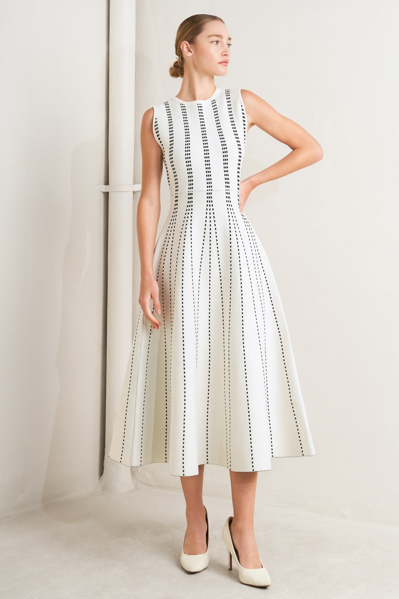 PERFECTLY POISED JACQUARD SWEATER MIDI DRESS - Love Salve