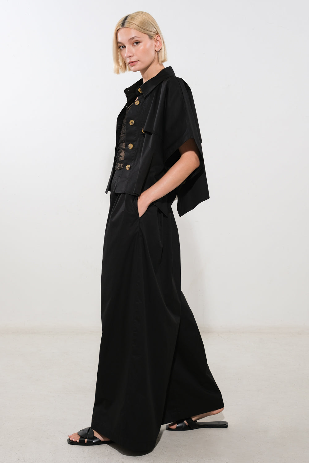 IT'S PERFECT TIMING WOVEN TOP Flying Tomato