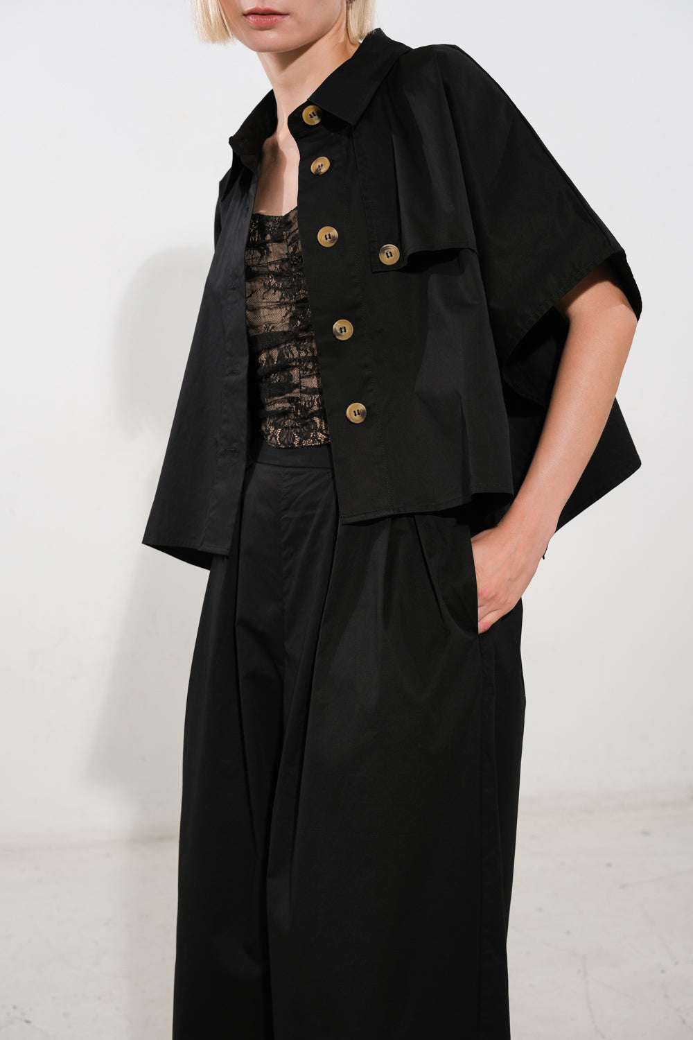 IT'S PERFECT TIMING WOVEN TOP Flying Tomato