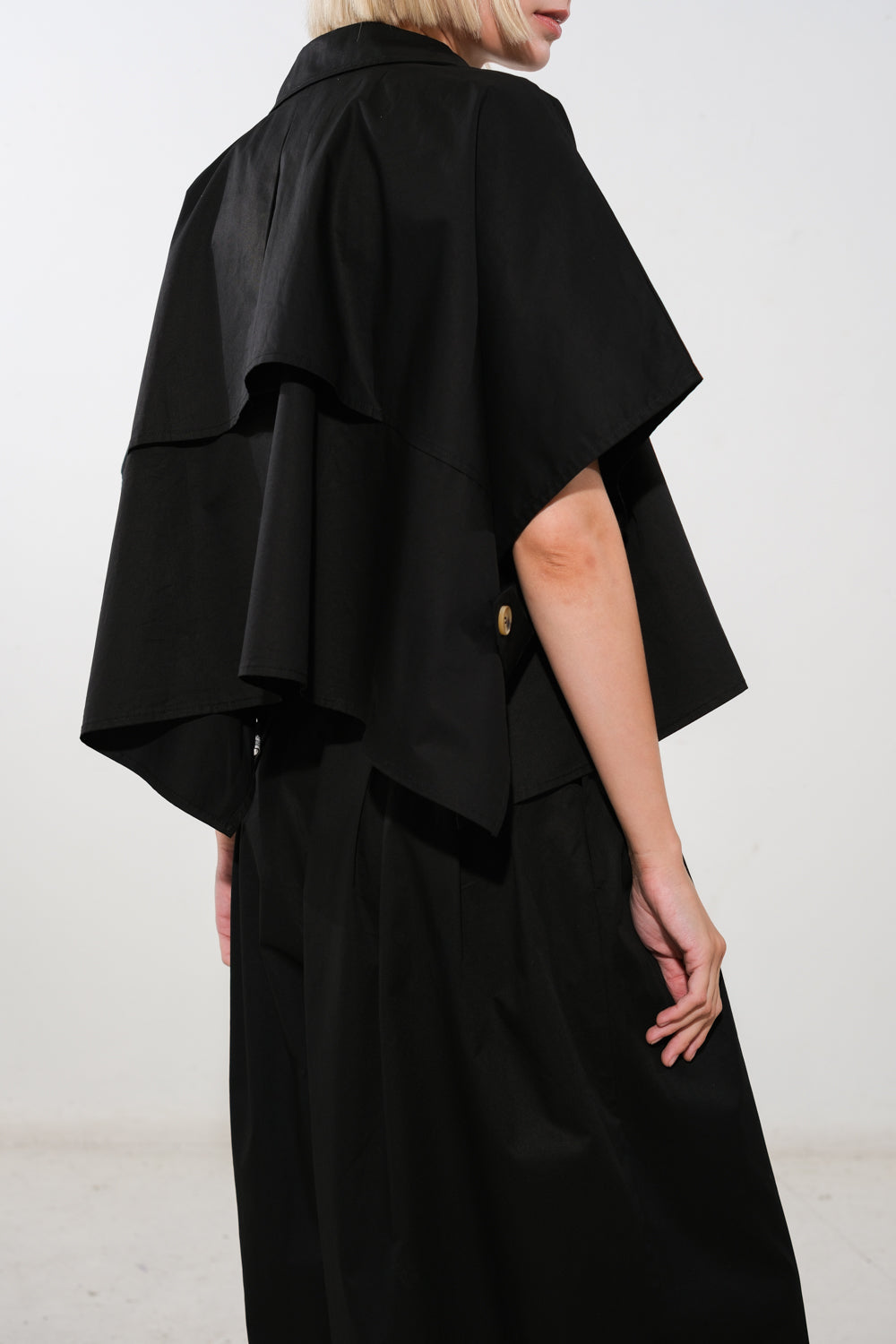 IT'S PERFECT TIMING WOVEN TOP Flying Tomato