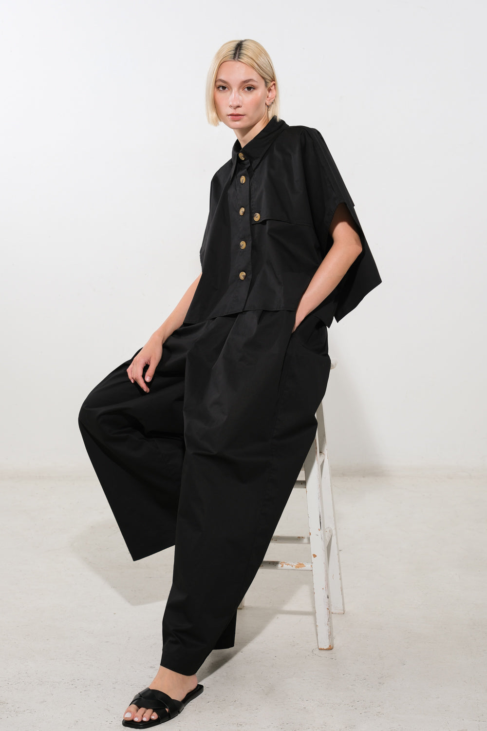 IT'S PERFECT TIMING WOVEN TOP Flying Tomato