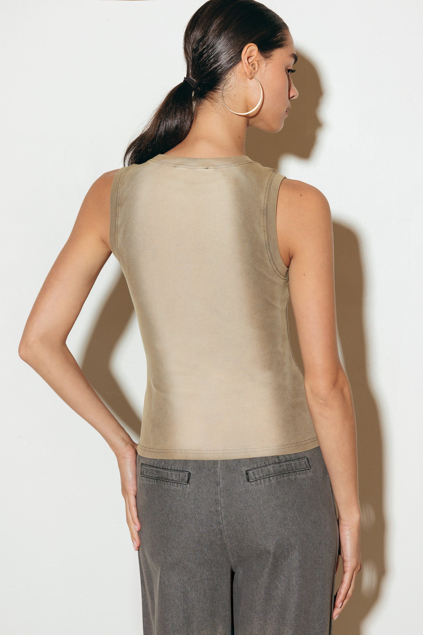 NO ONE PRETTIER KNIT TANK TOP Flying Tomato