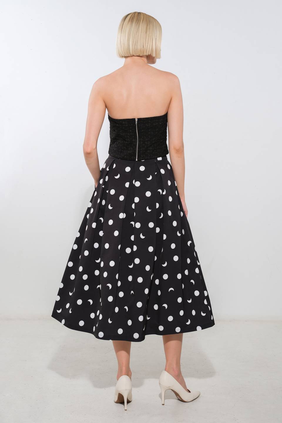 SUMMERY DARLING WOVEN TOP Flying Tomato