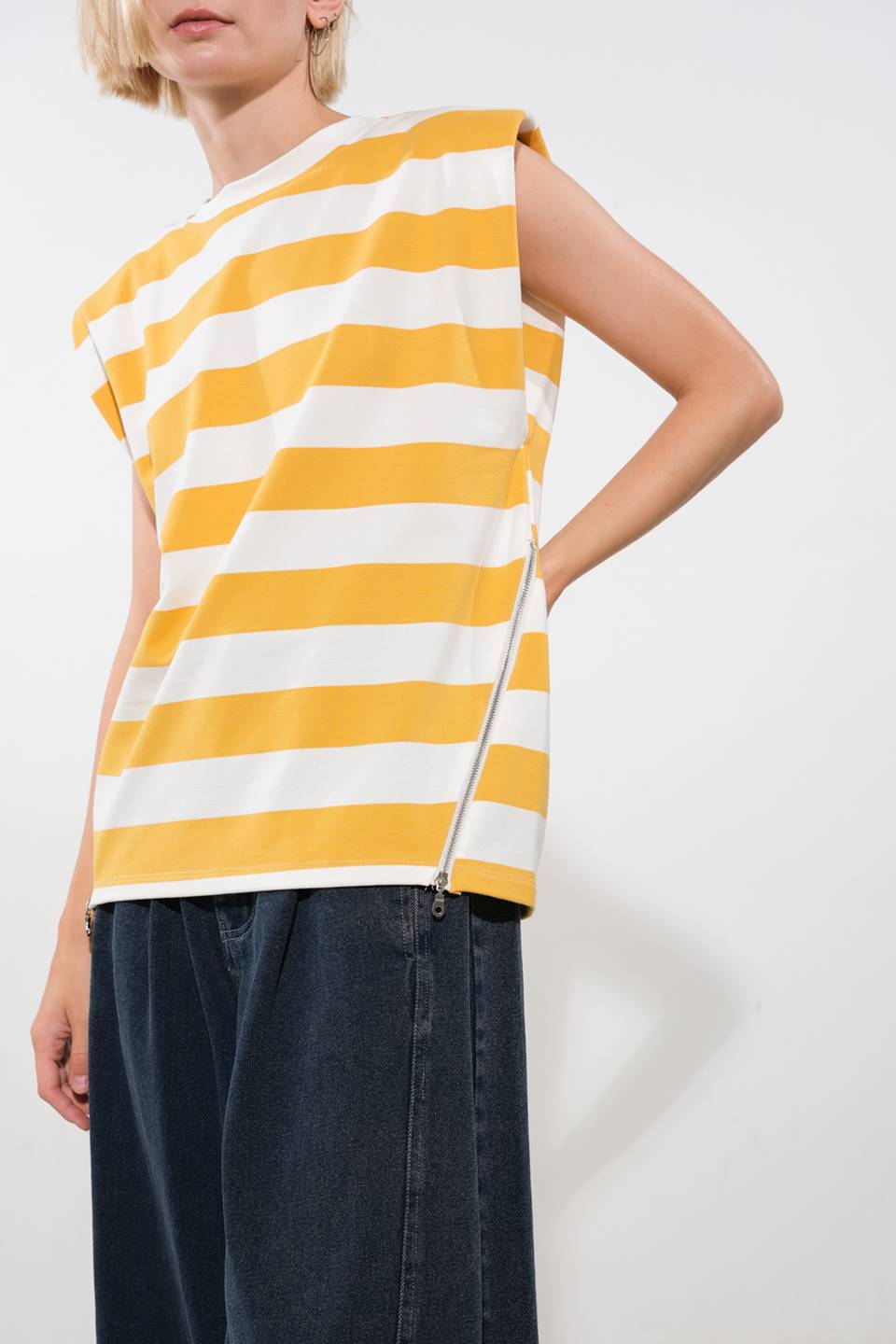 THIS ISN'T GOODBYE KNIT TOP Flying Tomato