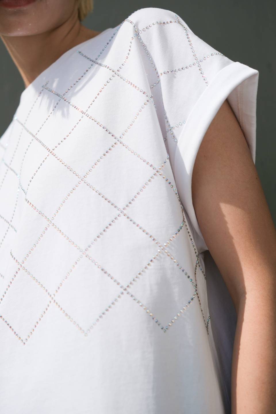 SUNNY ESSENCE KNIT TOP Flying Tomato