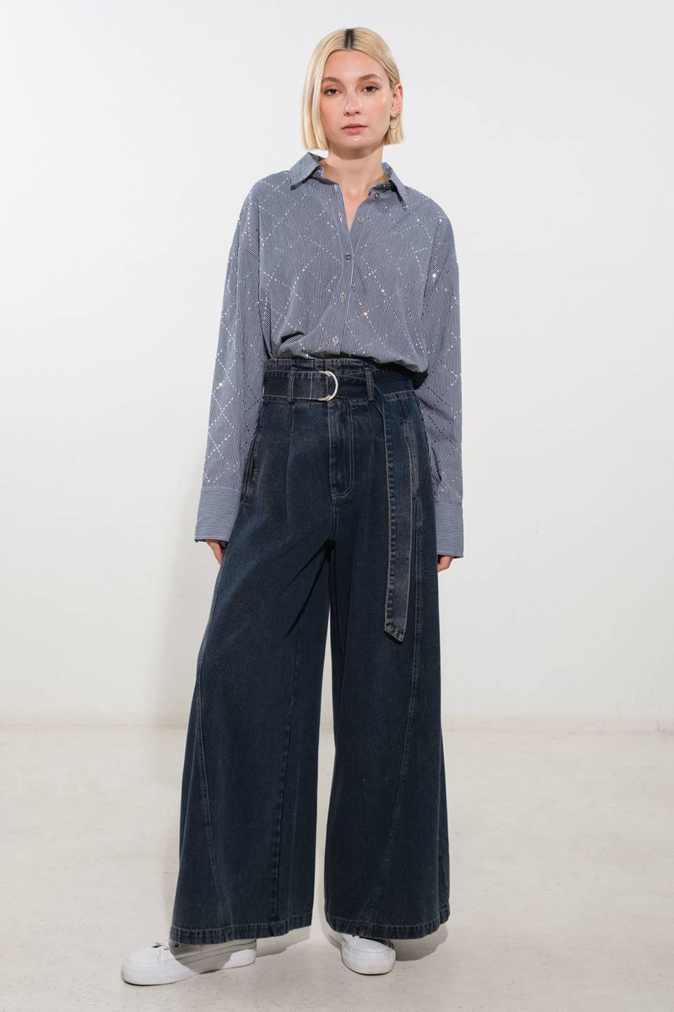 GRACEFUL APPEARANCE WOVEN TOP Flying Tomato