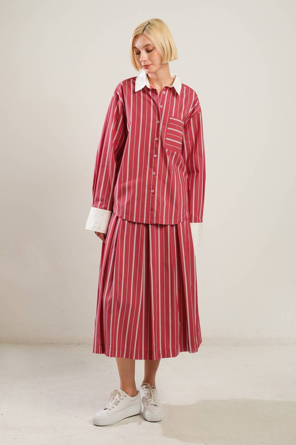 BEHIND THE GRIN WOVEN TOP Flying Tomato
