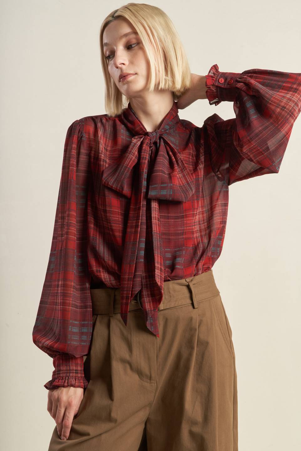 LOVELY INTUITION WOVEN PLAID TOP Flying Tomato