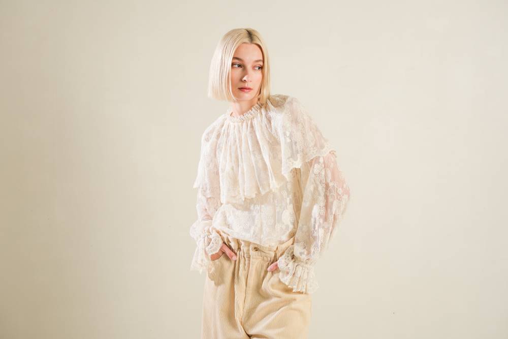 HEART IN MY HANDS TOP Flying Tomato