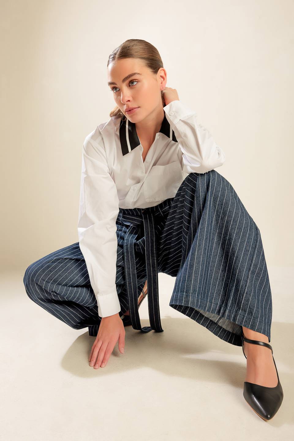 CAUSE A COMMOTION WOVEN TOP Flying Tomato