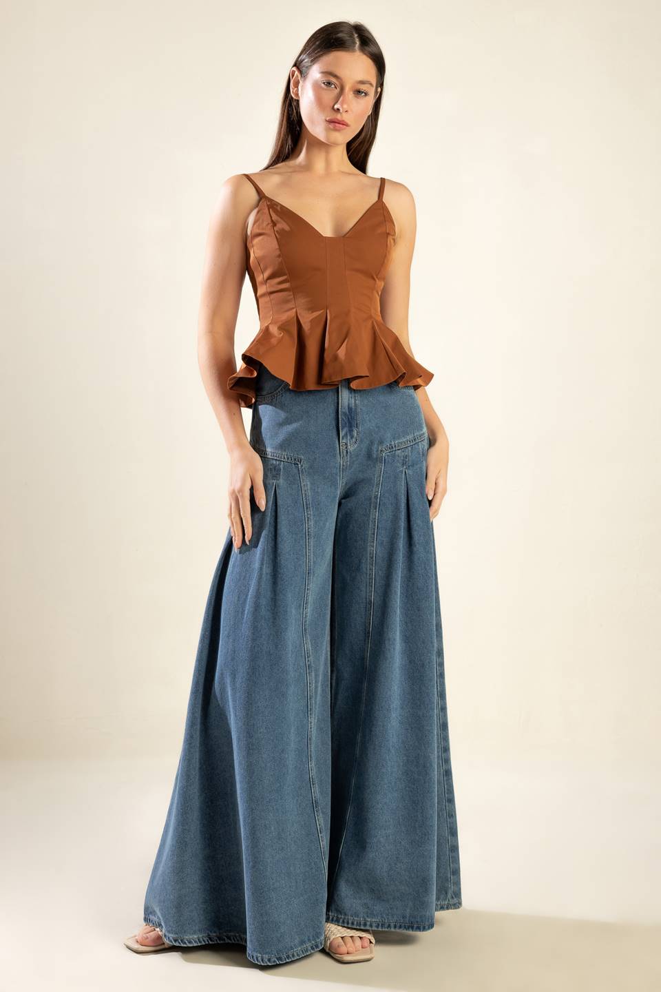 IT'S PERFECT TIMING WOVEN CAMI TOP Flying Tomato