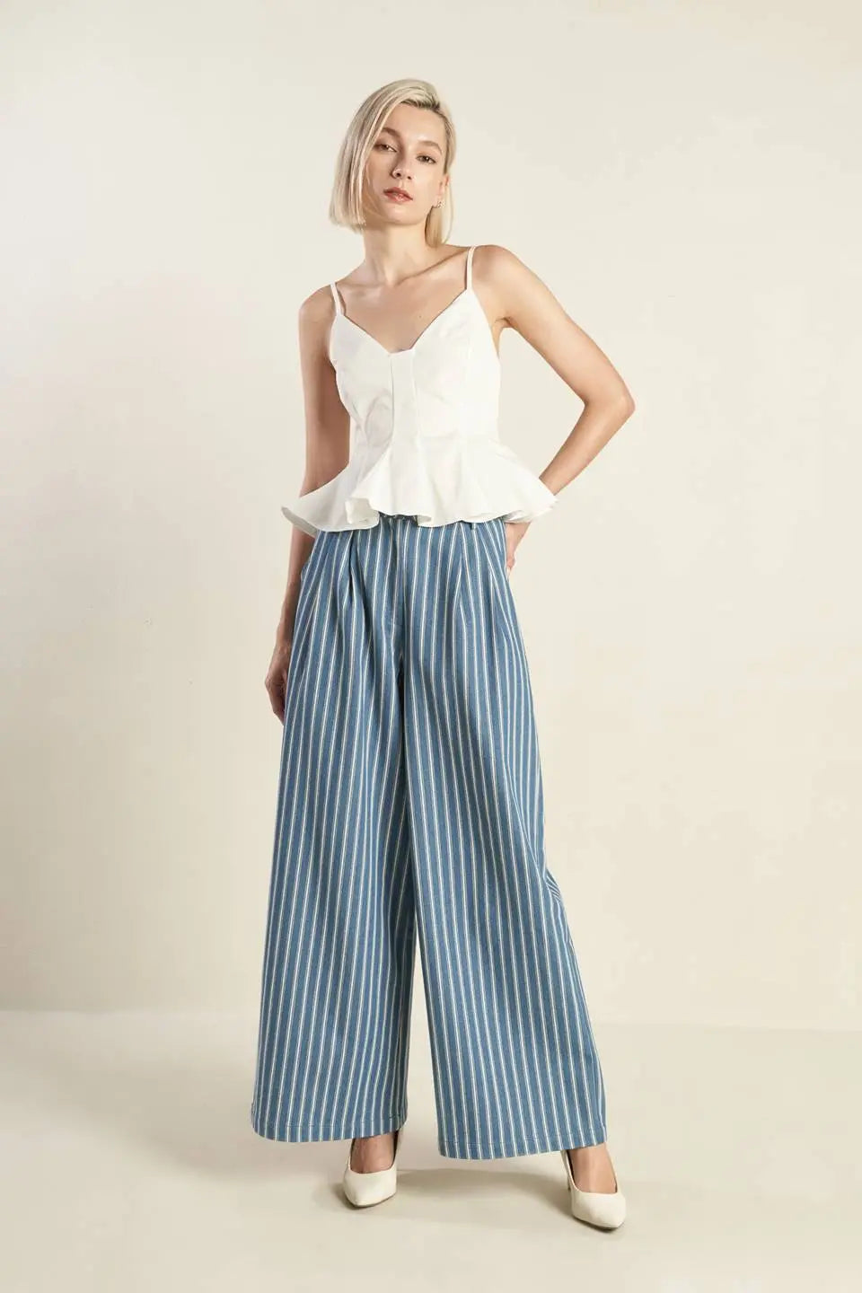 IT'S PERFECT TIMING WOVEN CAMI TOP Flying Tomato