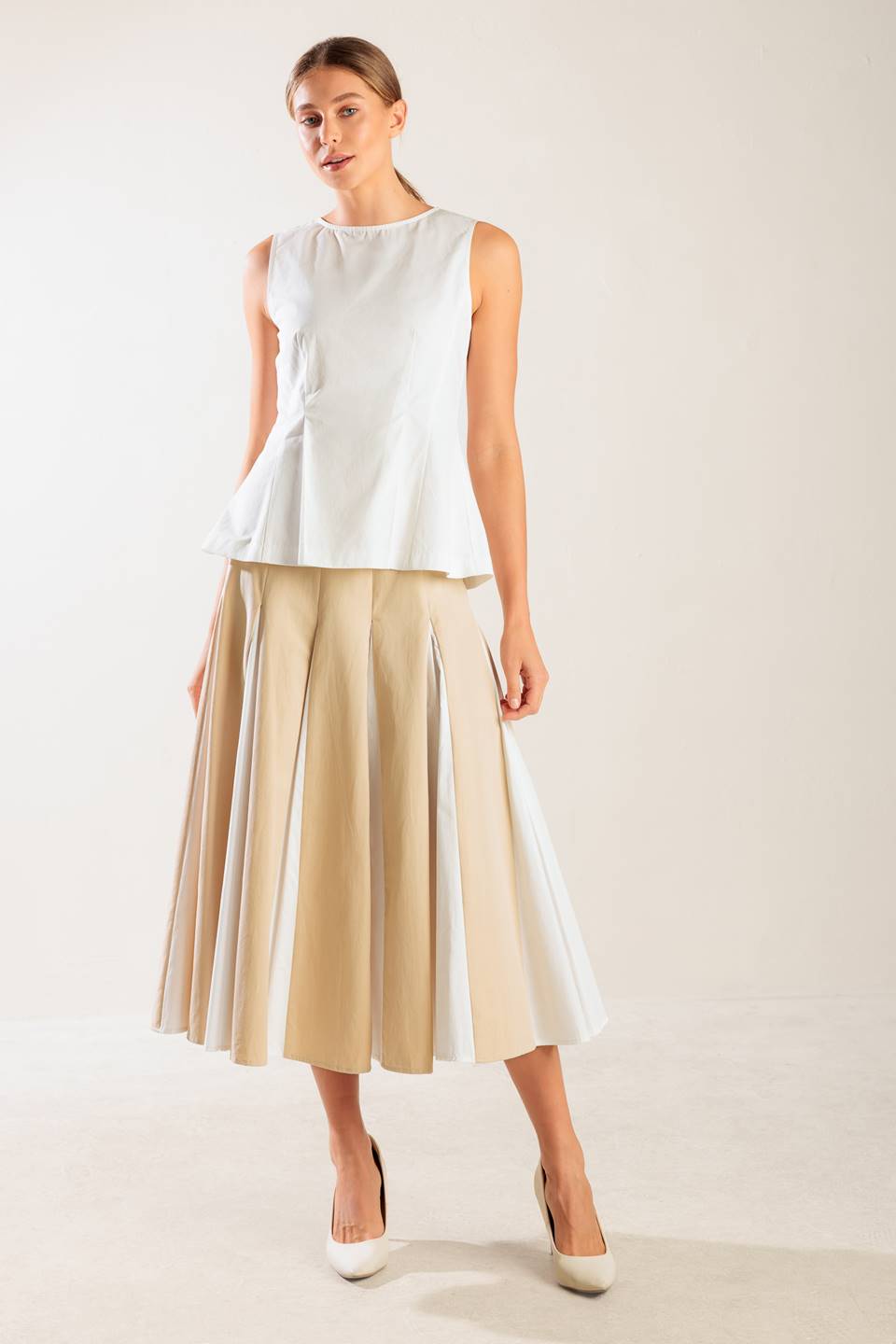 FIRST DATE WHITE WOVEN TOP Flying Tomato