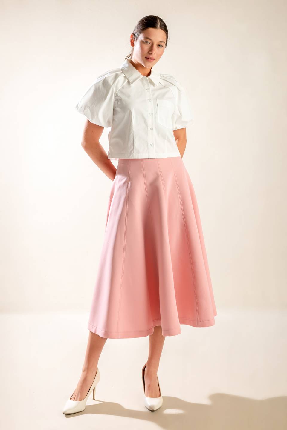 MEET YOU AT THE GARDEN WOVEN TOP Flying Tomato