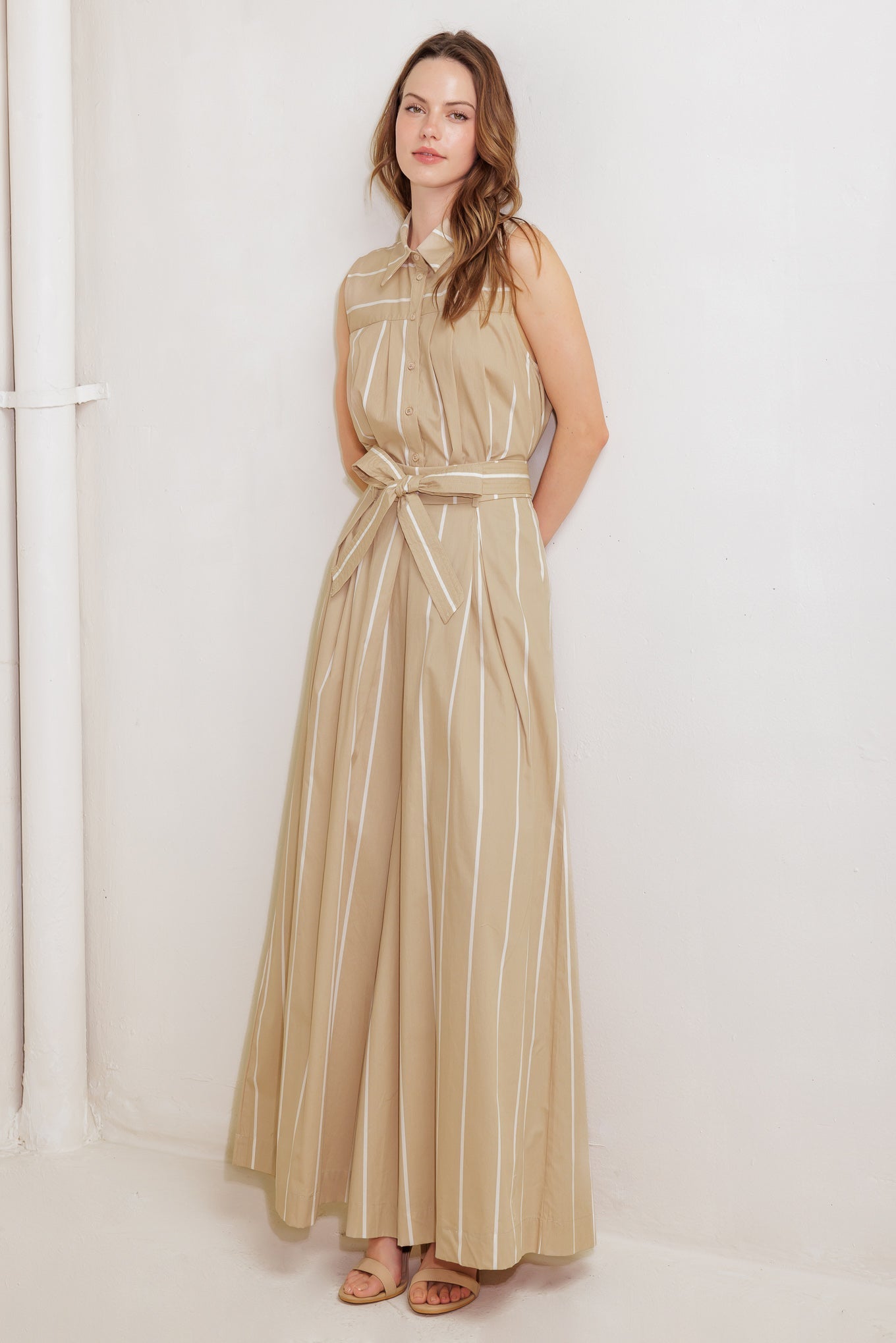 SOMEWHERE TO BE WOVEN TOP Flying Tomato