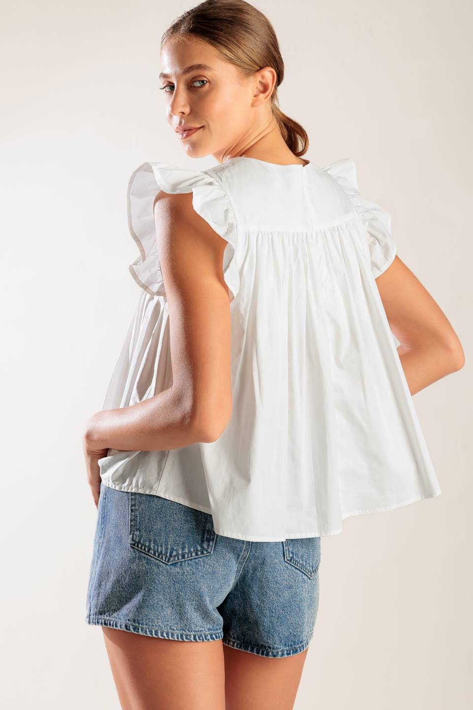 MEMORIES IN FOCUS WHITE WOVEN TOP Flying Tomato