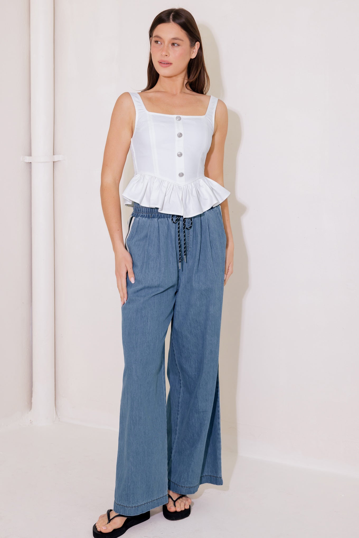 IN THIS MOMENT WHITE WOVEN TOP Flying Tomato