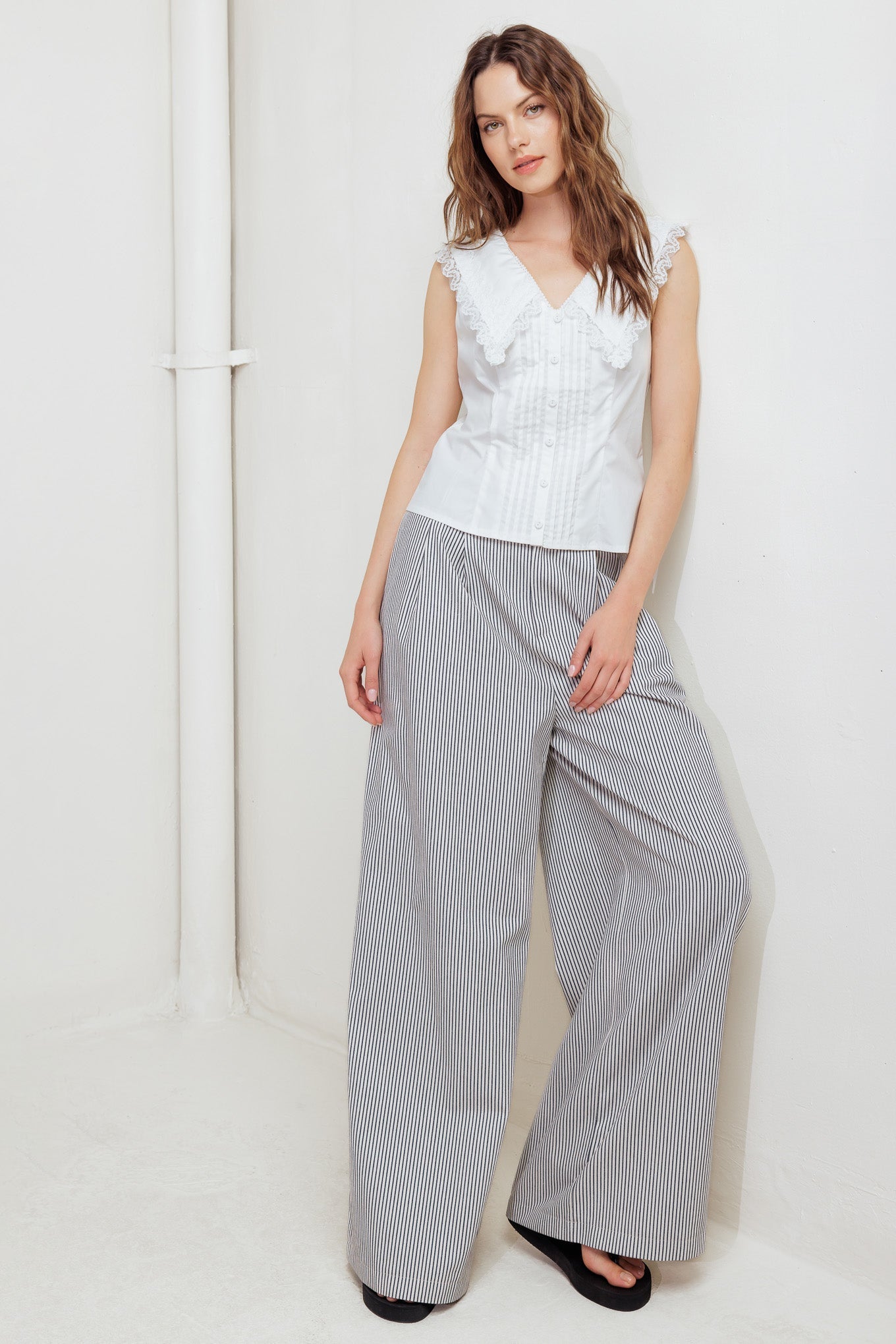 FRENCH MEADOW WOVEN TOP Flying Tomato