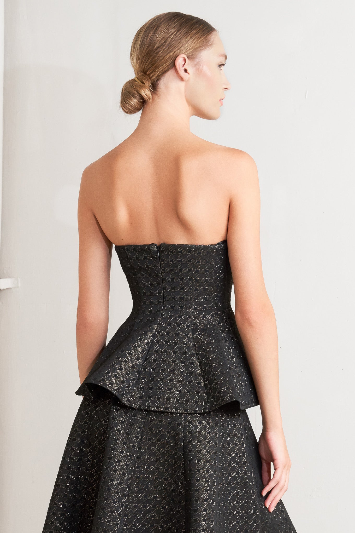 EVENING SCULPT METALLIC THREADED WOVEN TOP Flying Tomato