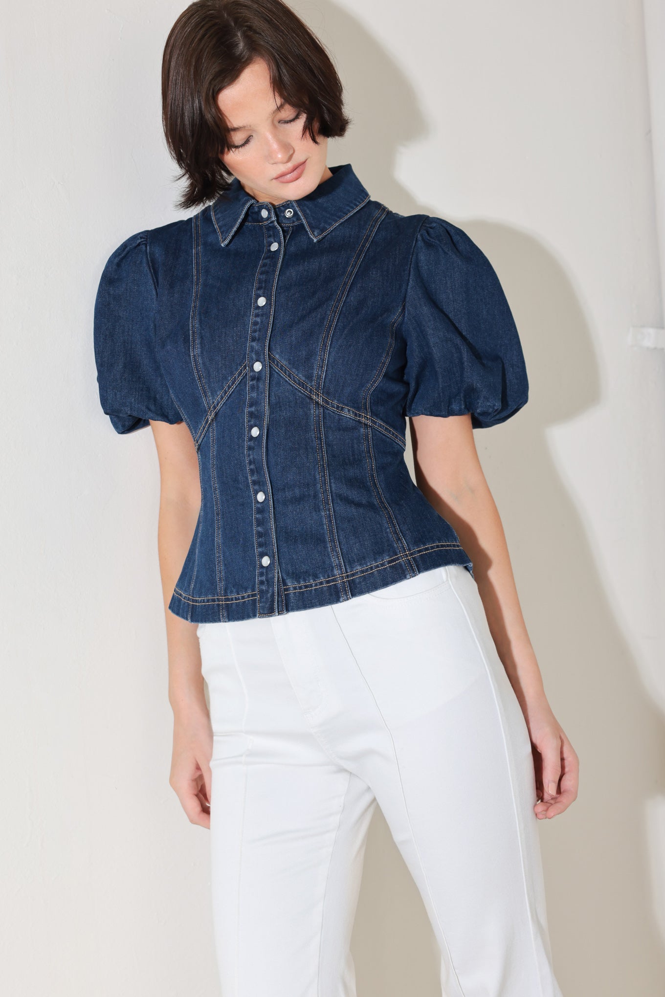 Cool Femme Denim Puff Sleeve Top With Collar And Button Down Flying Tomato