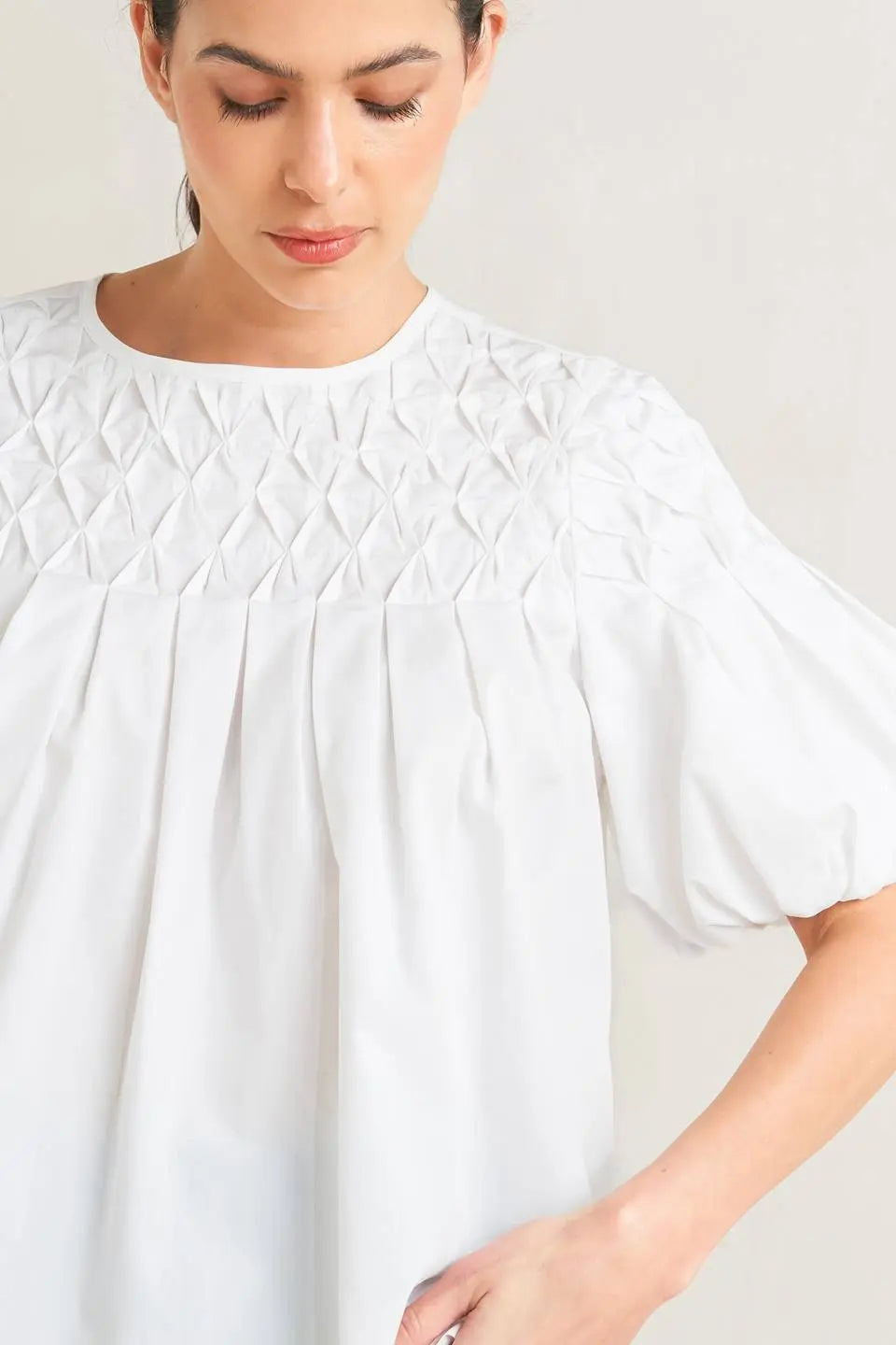 WHITE DREAM PUFF WOVEN TOP Flying Tomato