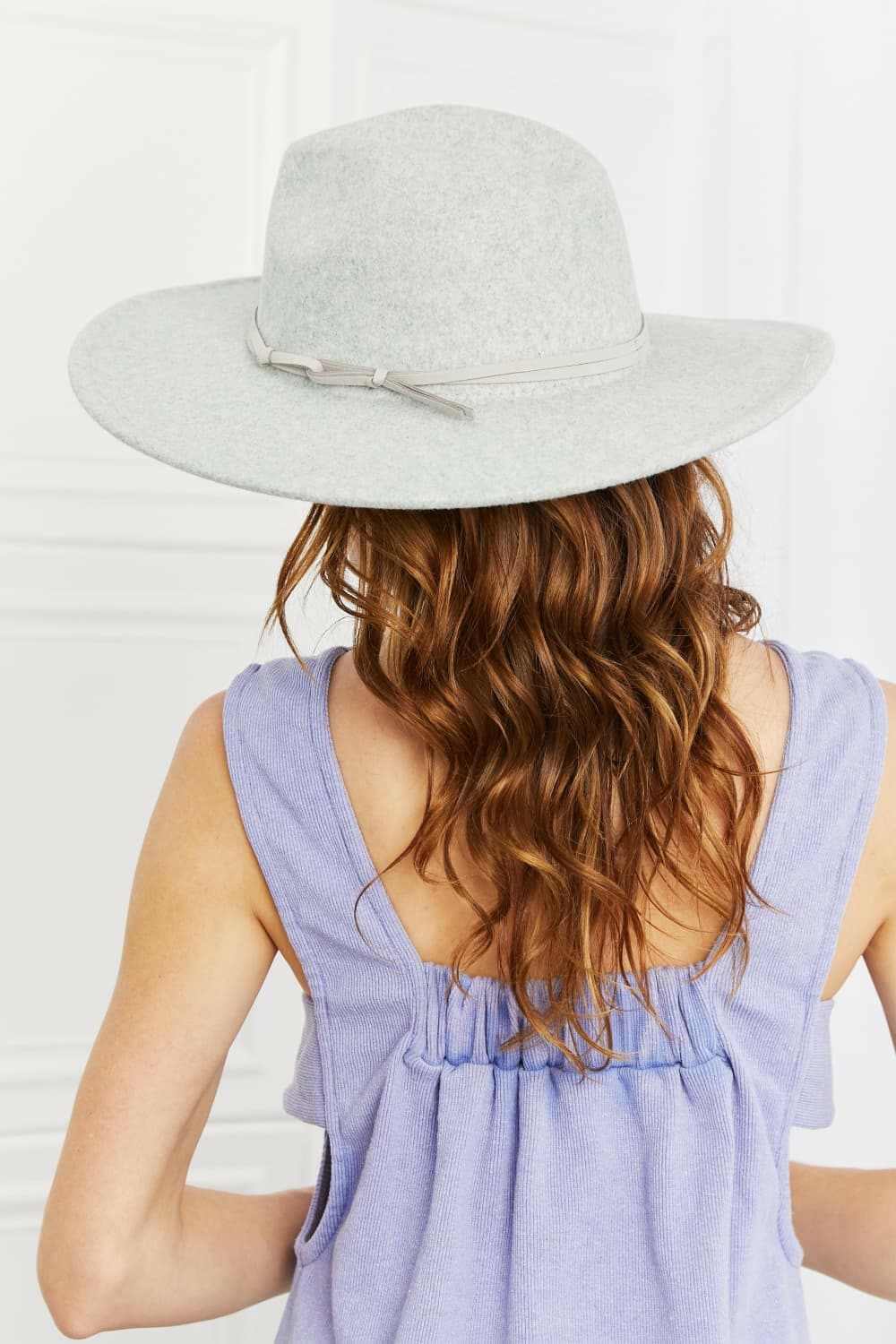 Fame fedora hat in light grey 