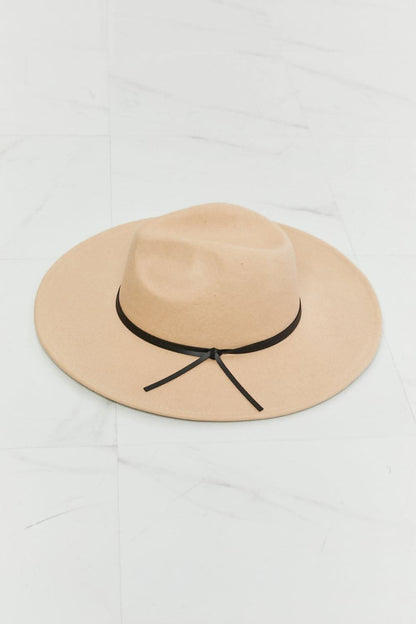 Fame fedora hat with leather detail 