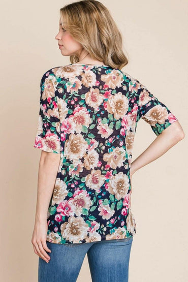 Floral Charm Round Neck Tee by BOMBOM 