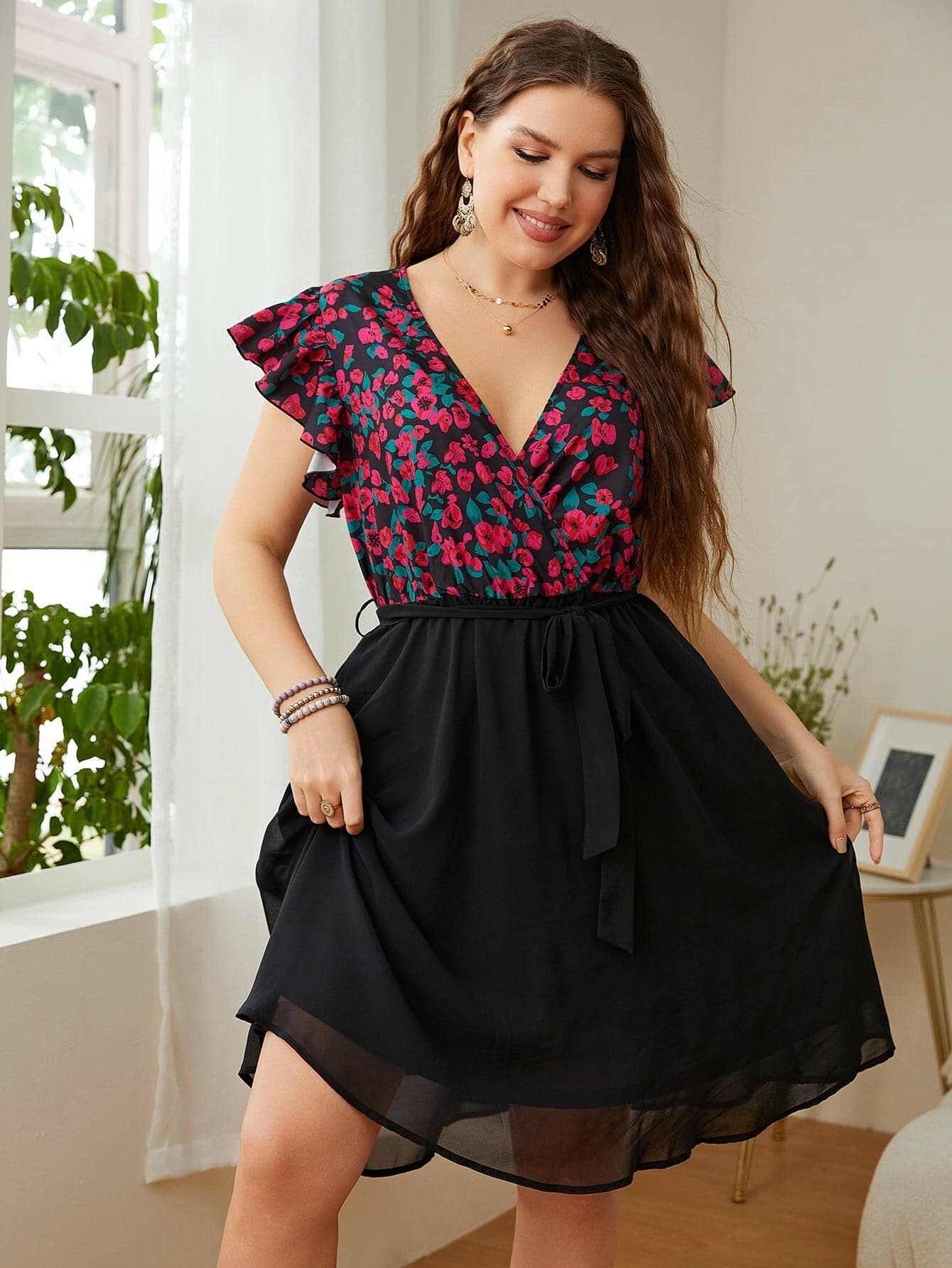 Floral Plus Size Dress - Flutter Sleeves - Love Salve 