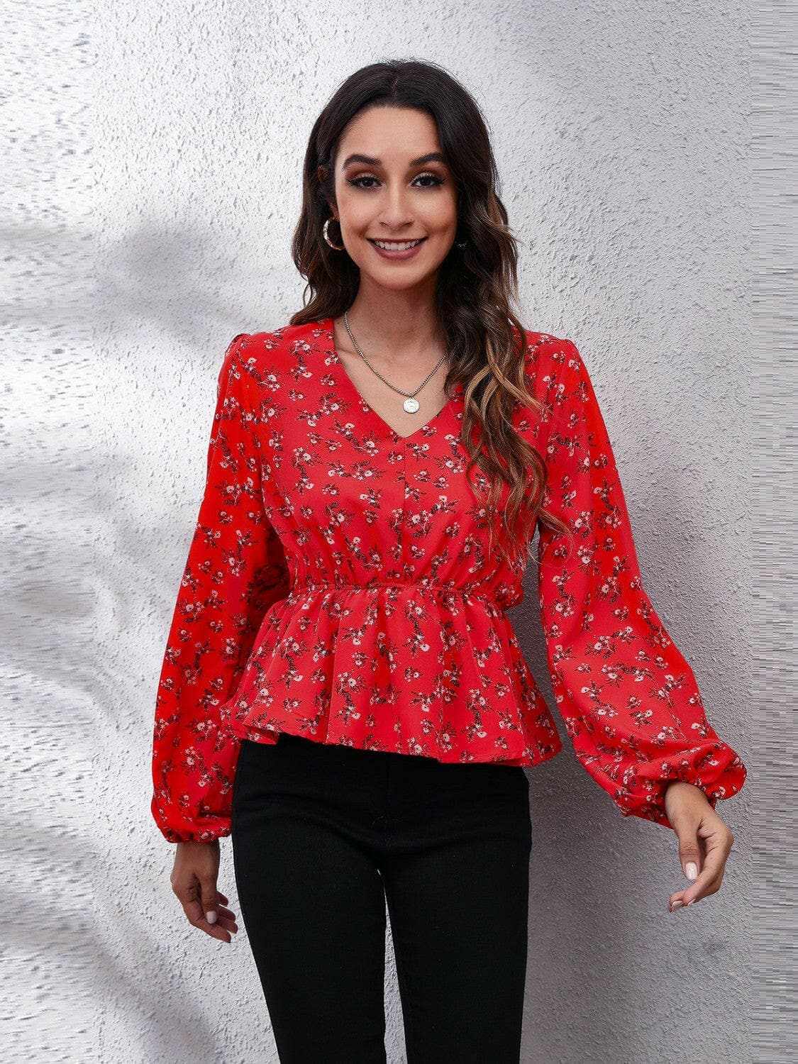Floral v-neck blouse with sleeves - Love Salve 