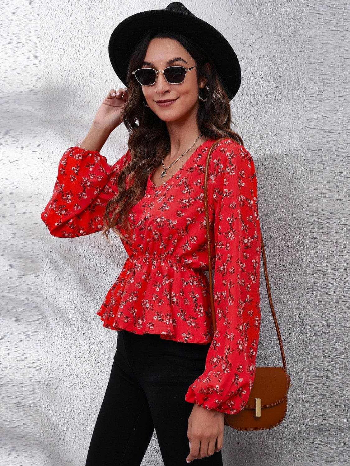 Floral v-neck blouse with sleeves - Love Salve 