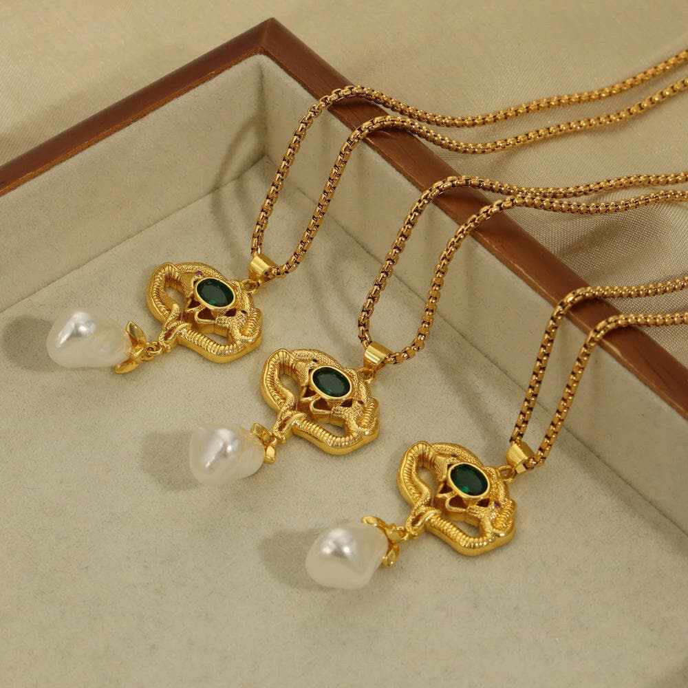 Freshwater pearl geometric necklace - Love Salve 