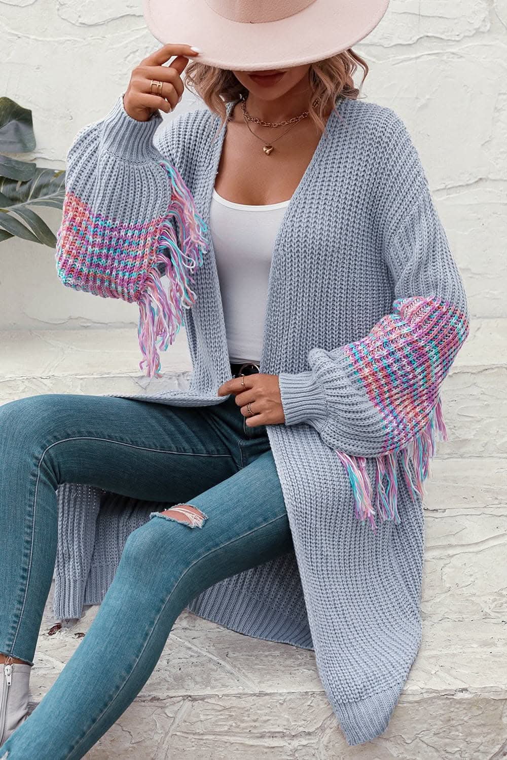 Fringed cardigan with long sleeves 
