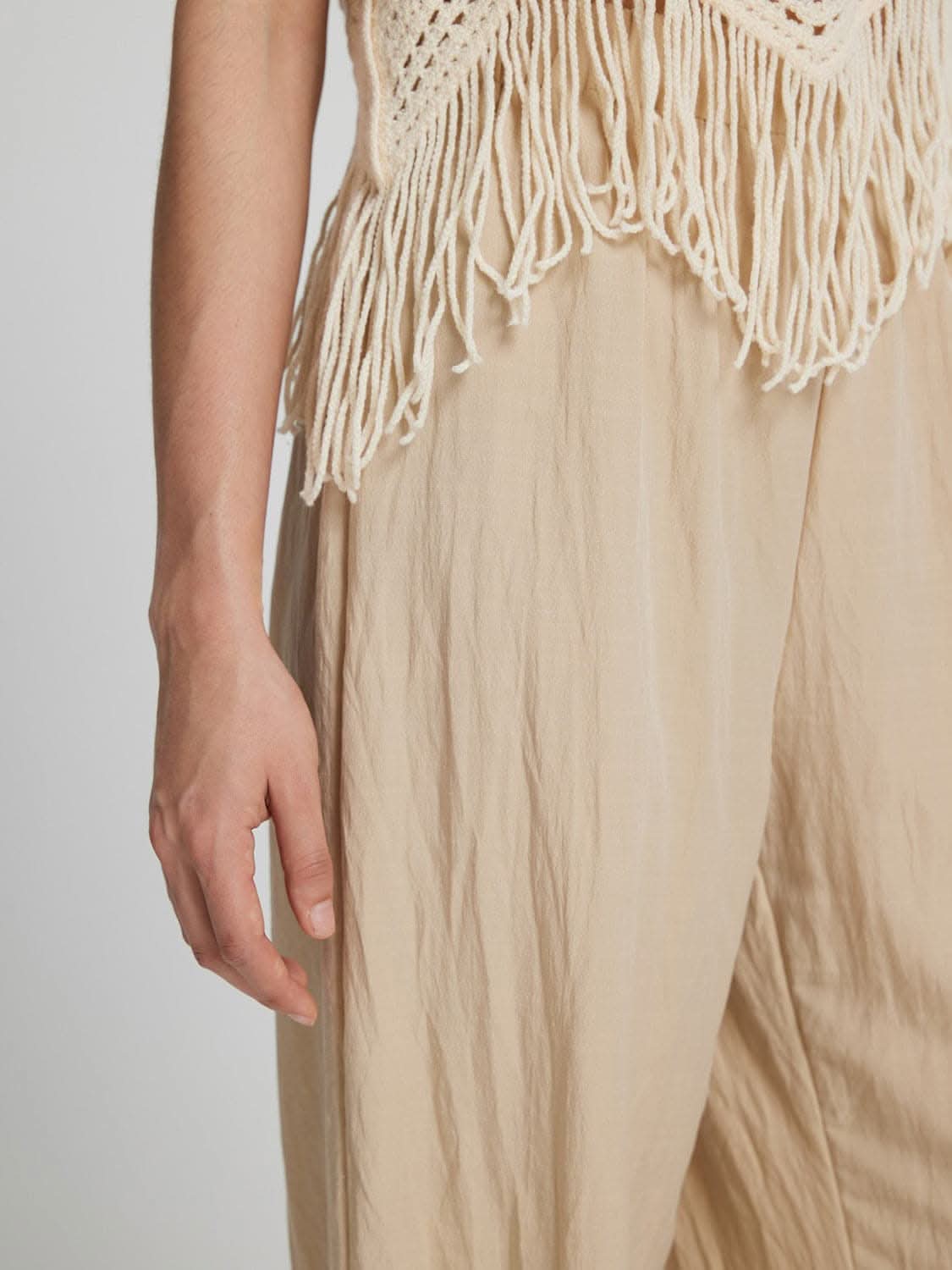 Fringe hem sheer trousers 
