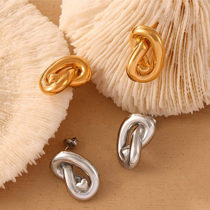 Gold-plated titanium knot studs - Love Salve 