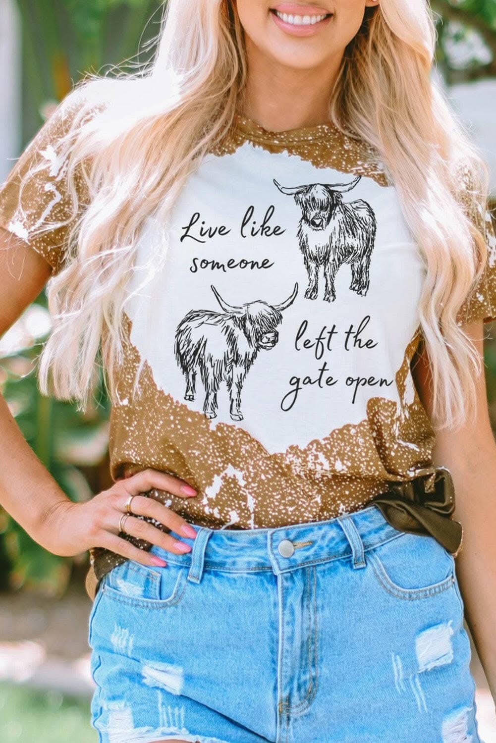 Graphic tee with round neck - soft polyester blend 