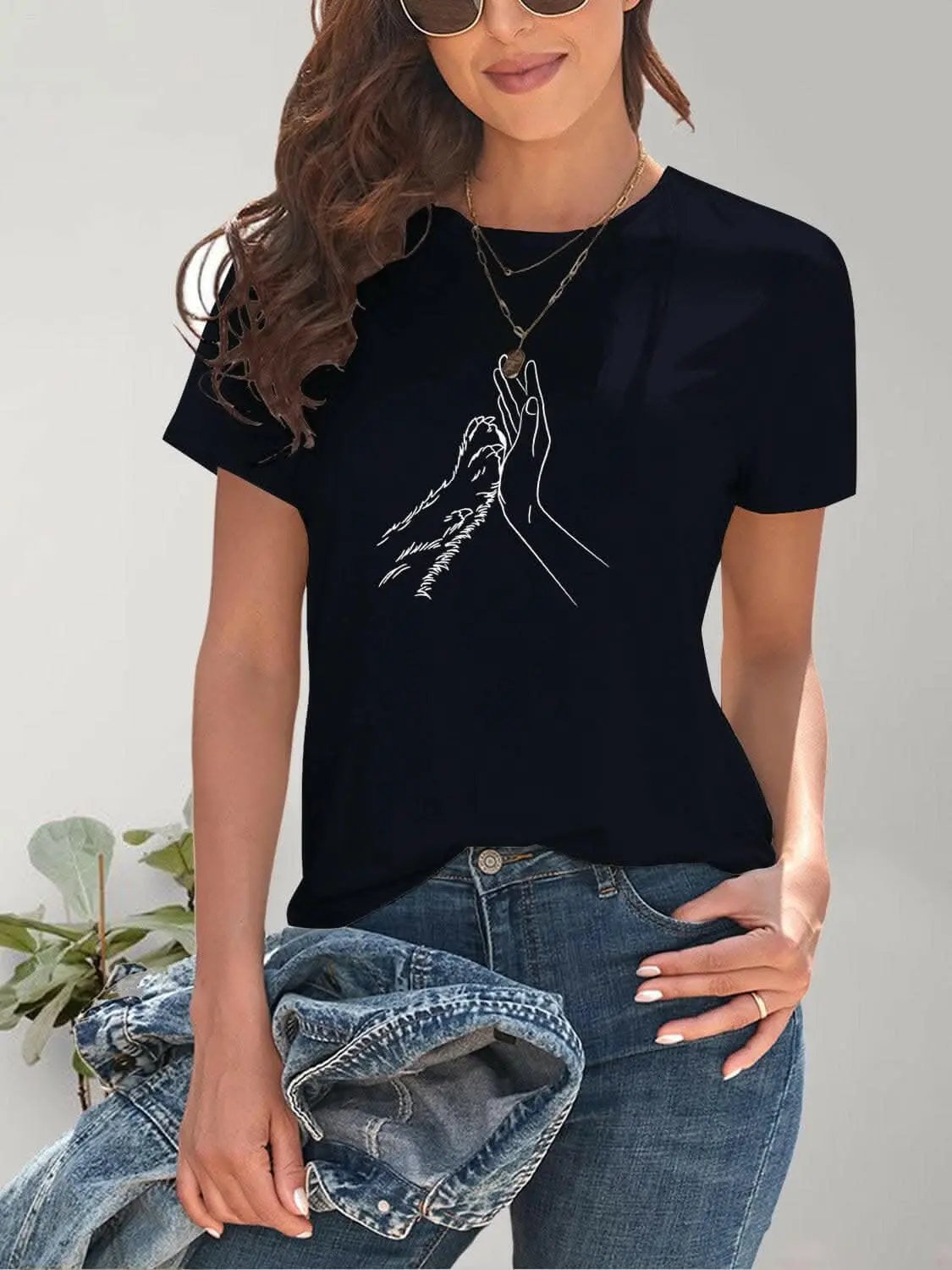 Graphic tee with round neck design - Love Salve 