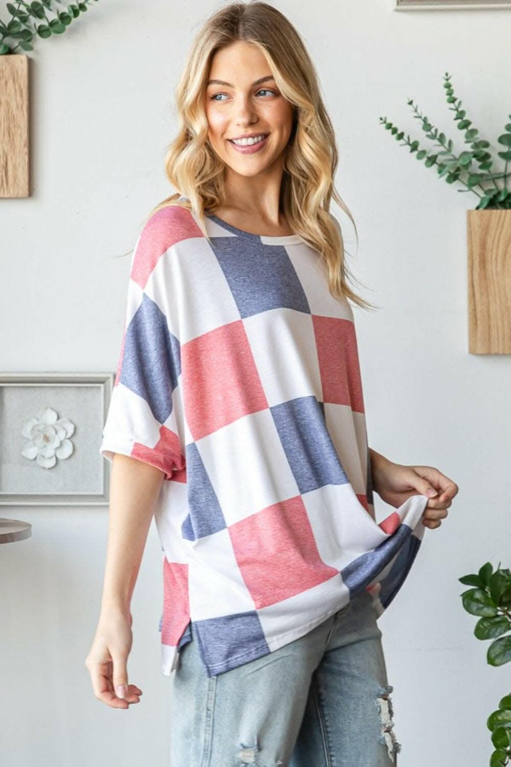 HOPELY Checkered Round Neck Half Sleeve T-Shirt 