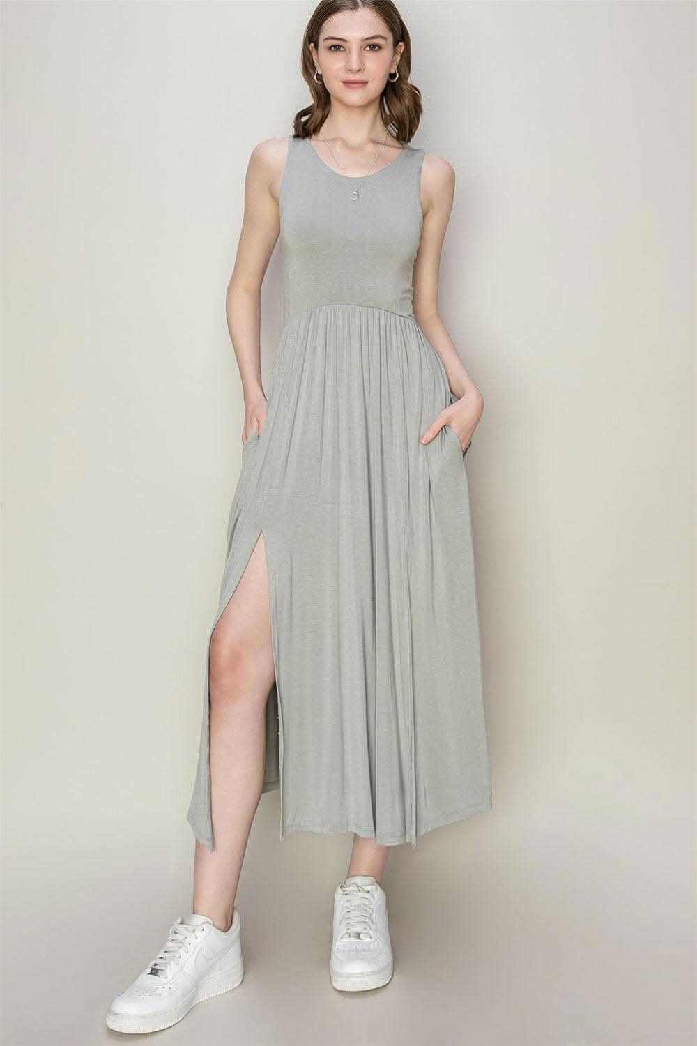 HYFVE Sleeveless Slit Midi Dress 