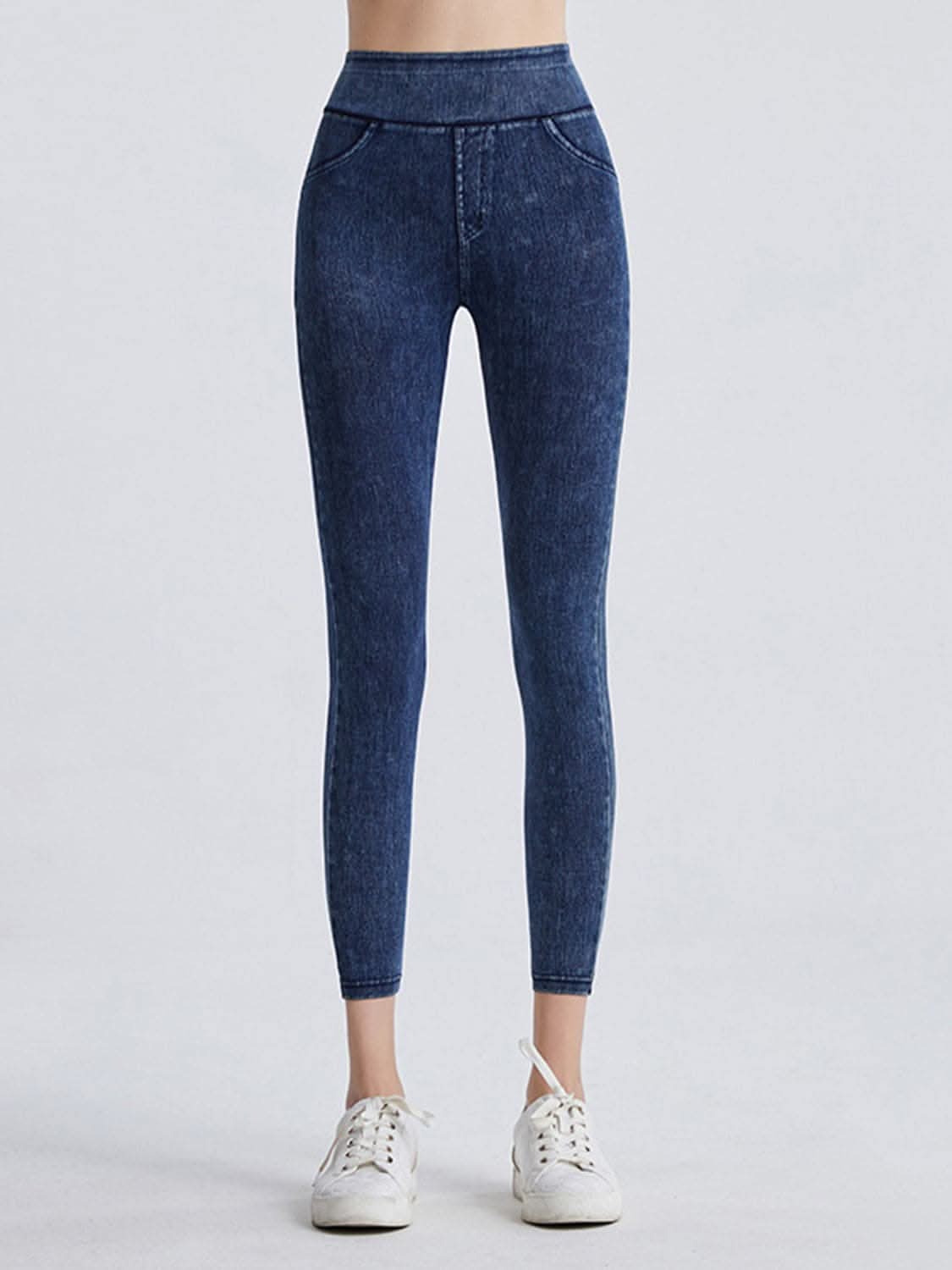 High-stretch leggings with comfort waistband 