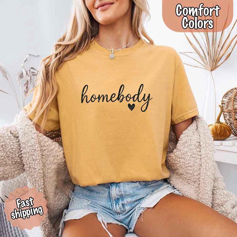 Close-up of the ribbed collar on the Adorb Custom Tees Homebody Comfort Colors Tee, showcasing its durable, quality finish.