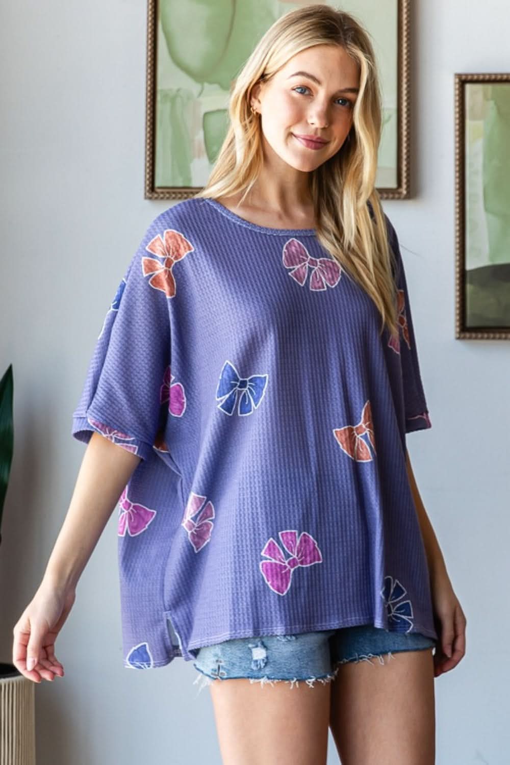 HopeLy bow print t-shirt with slits 
