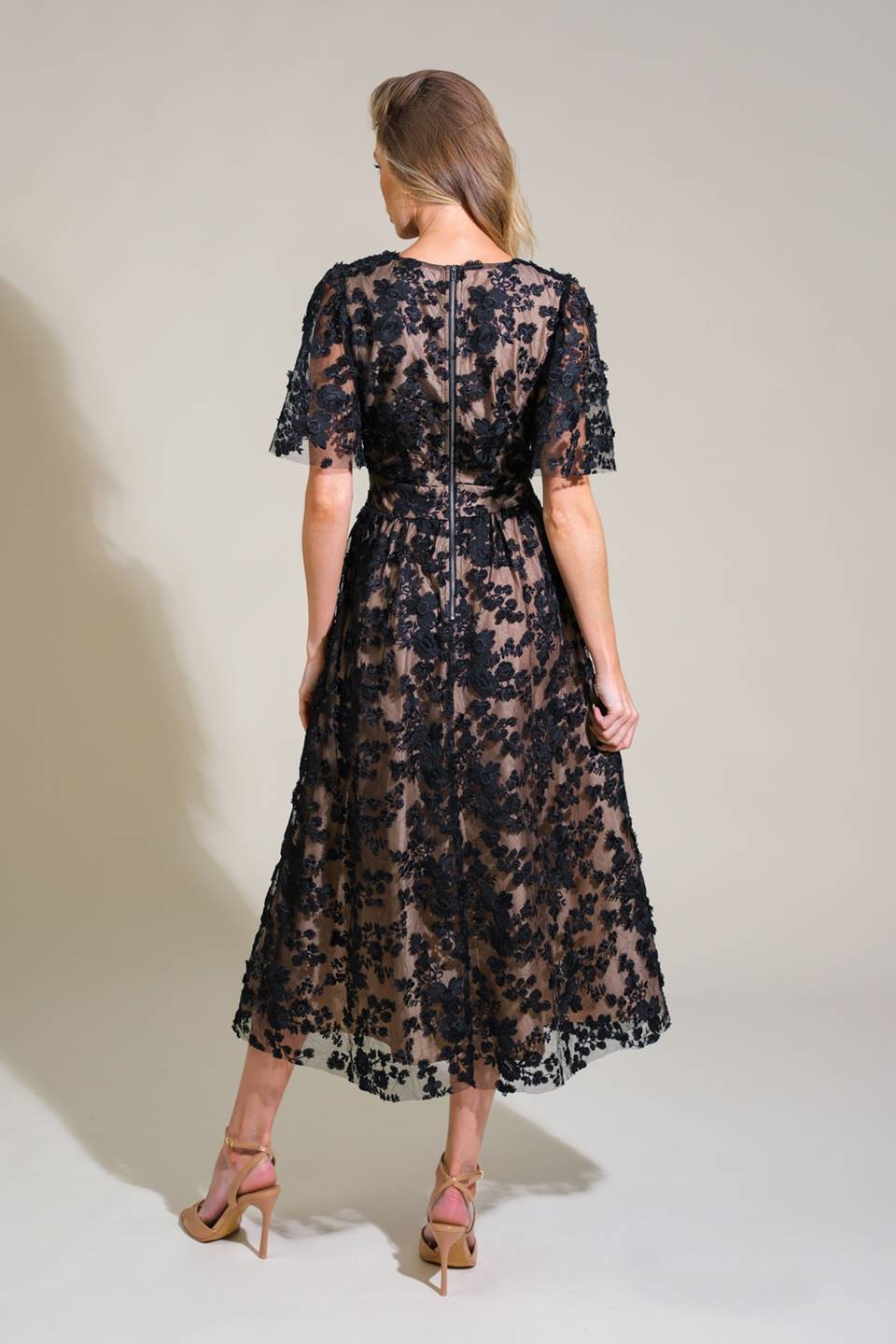 DREAMY BLOSSOM WOVEN LACE MIDI DRESS Flying Tomato