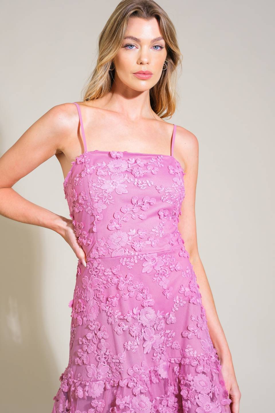 DAZZLING DAYBREAK WOVEN MIDI DRESS Flying Tomato