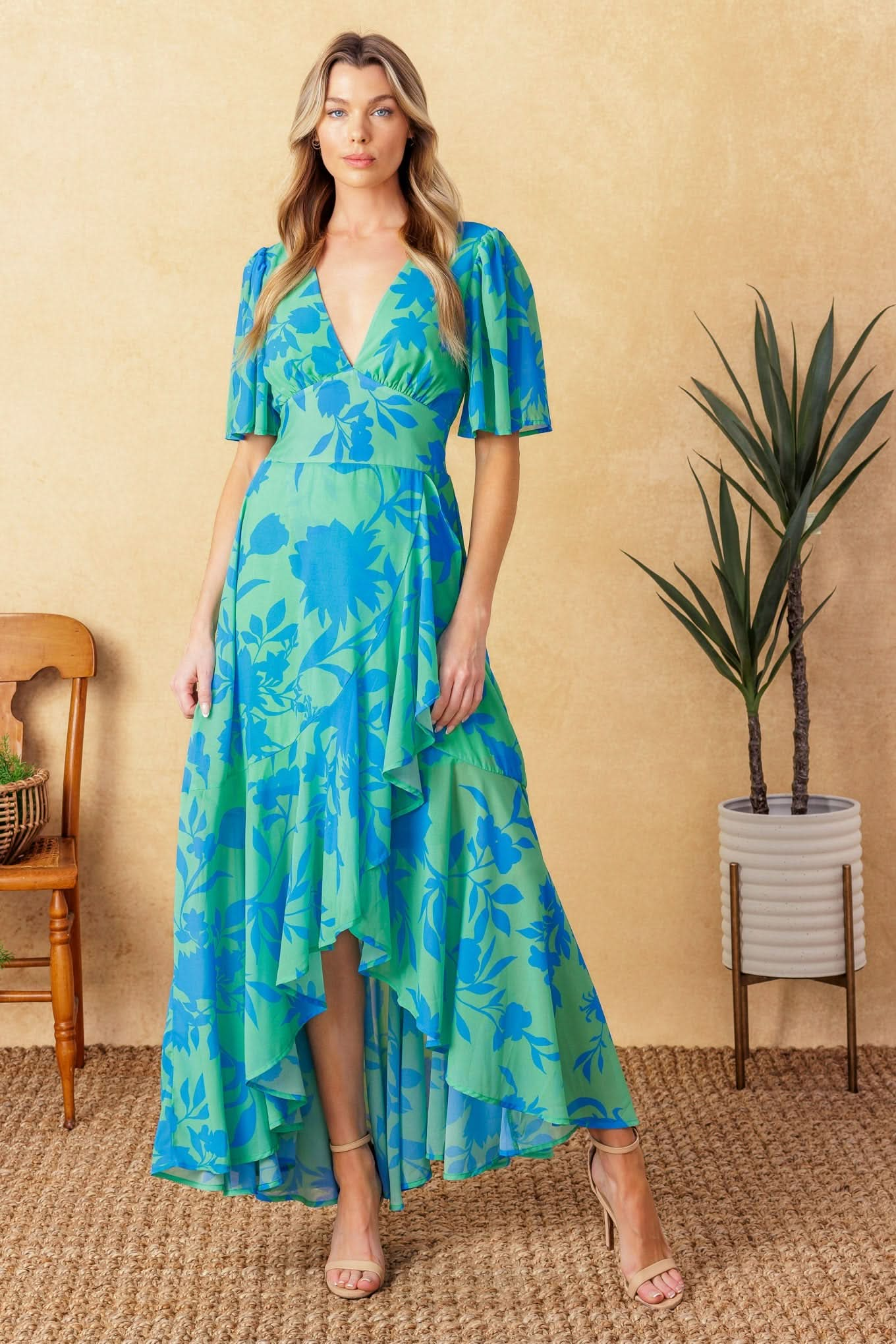 DREAMY FLUTTER MIDI DRESS