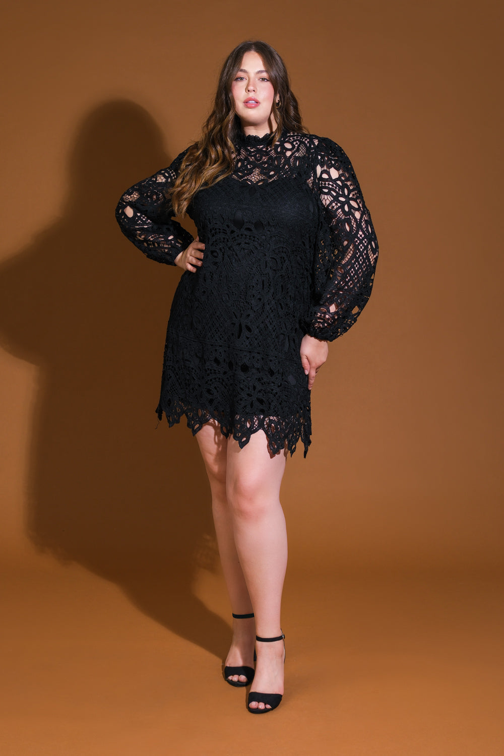 GETTING STARTED WOVEN LACE MINI DRESS