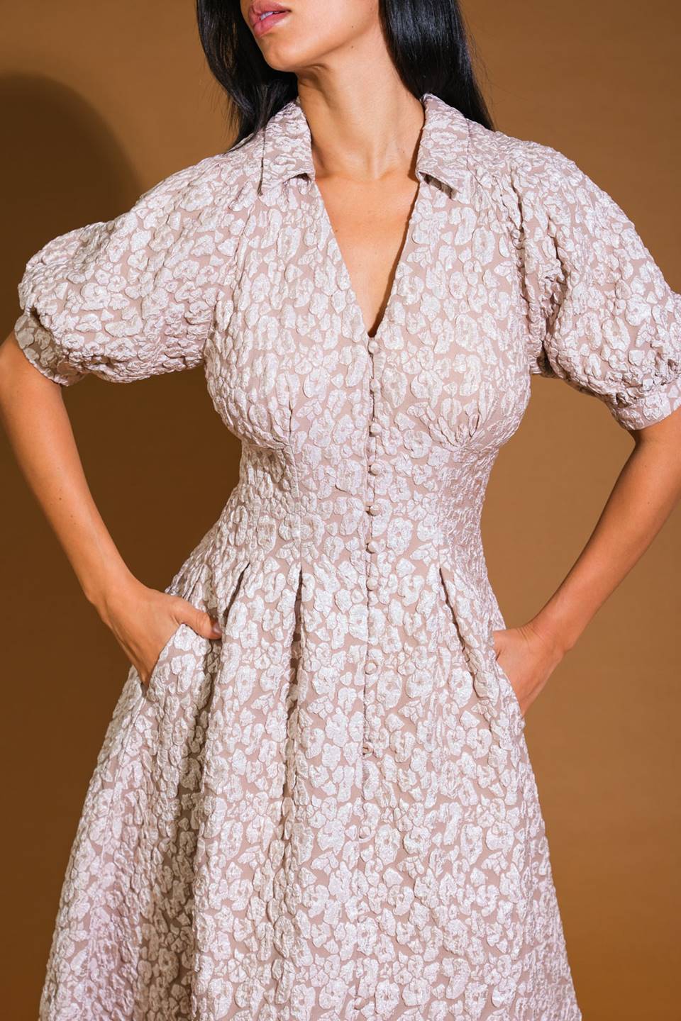 PERFECT VISION WOVEN MIDI DRESS Flying Tomato