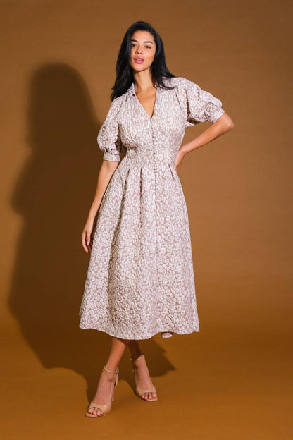 ELEGANT TEXTURED MIDI DRESS WITH COLLAR