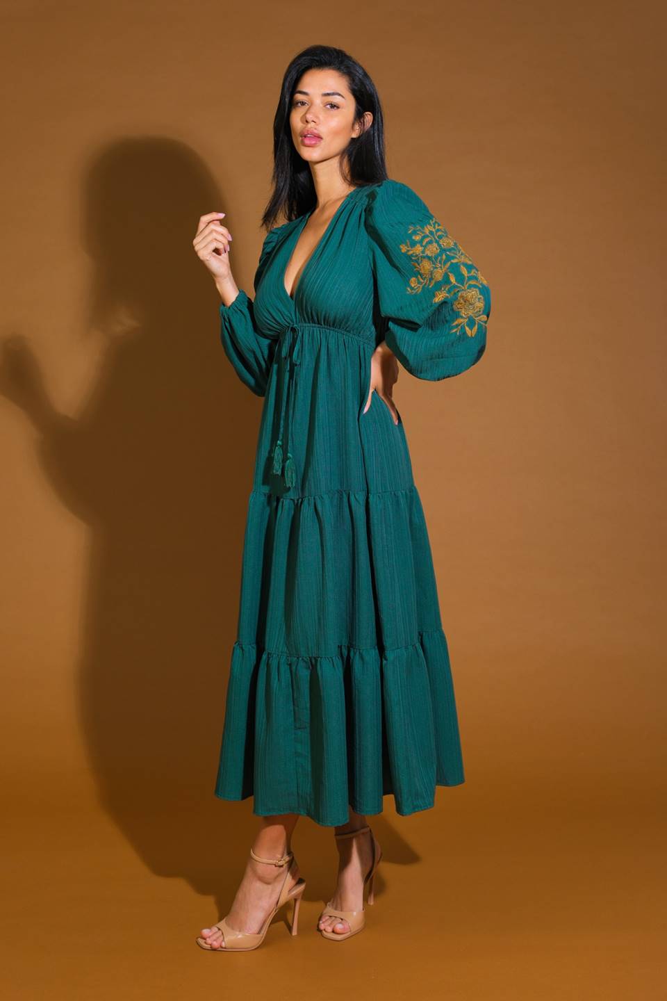 YOUNG LOVE WOVEN MIDI DRESS Flying Tomato